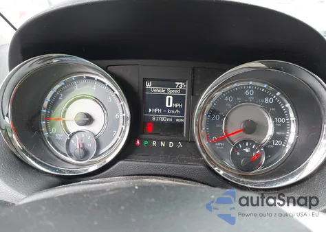 2015 Chrysler Town & Country Touring z USA, uszkodzony, nr VIN 2C4RC1BG6FR726460